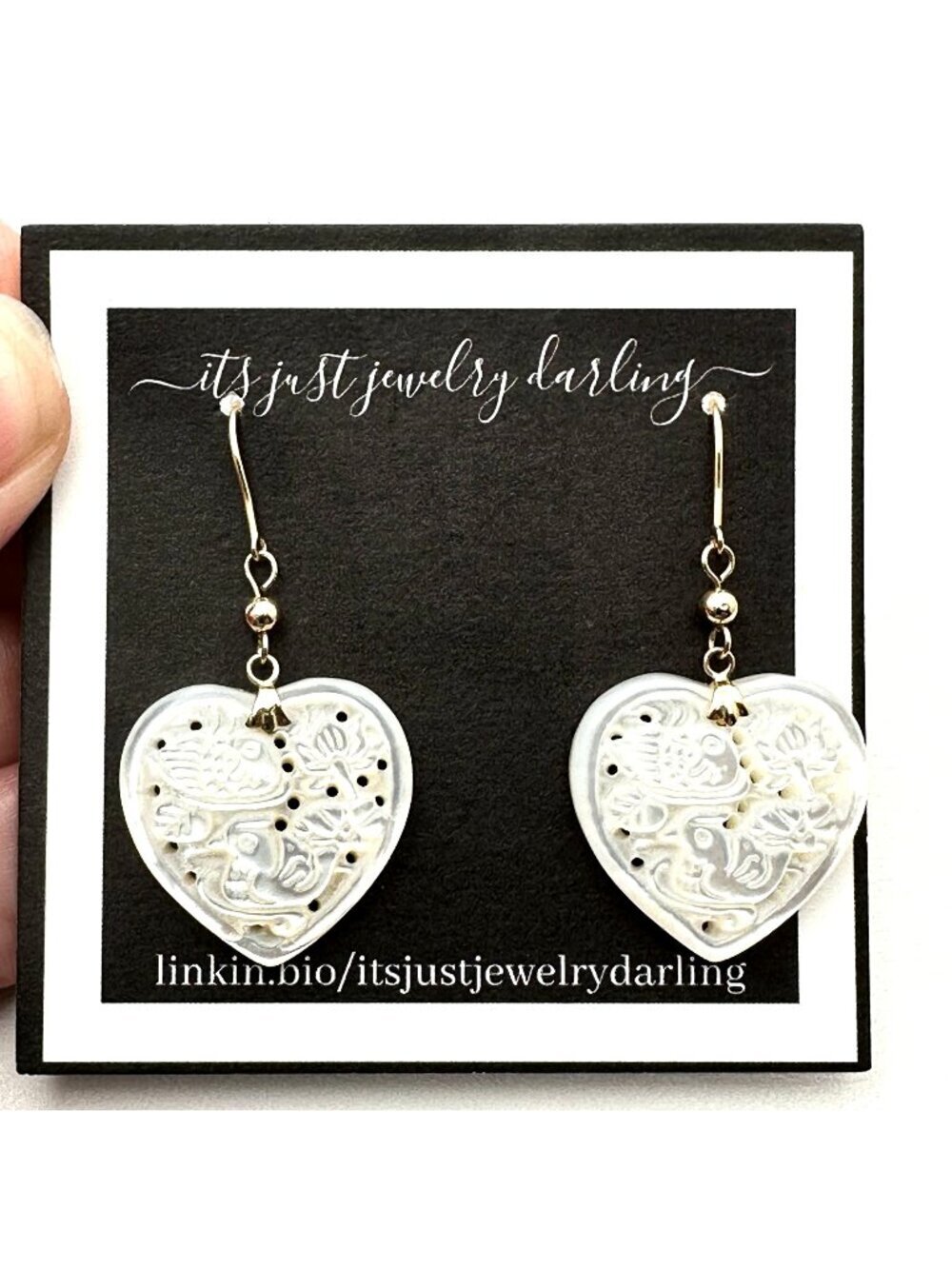 14K Yellow Gold Pearl Earrings Pierced Mother of Pearl Carved Hearts Chandelier